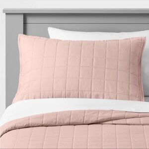 Sold Out 1 Pillowfort Pink Box Stitch Microfiber Kid's Sham NWT